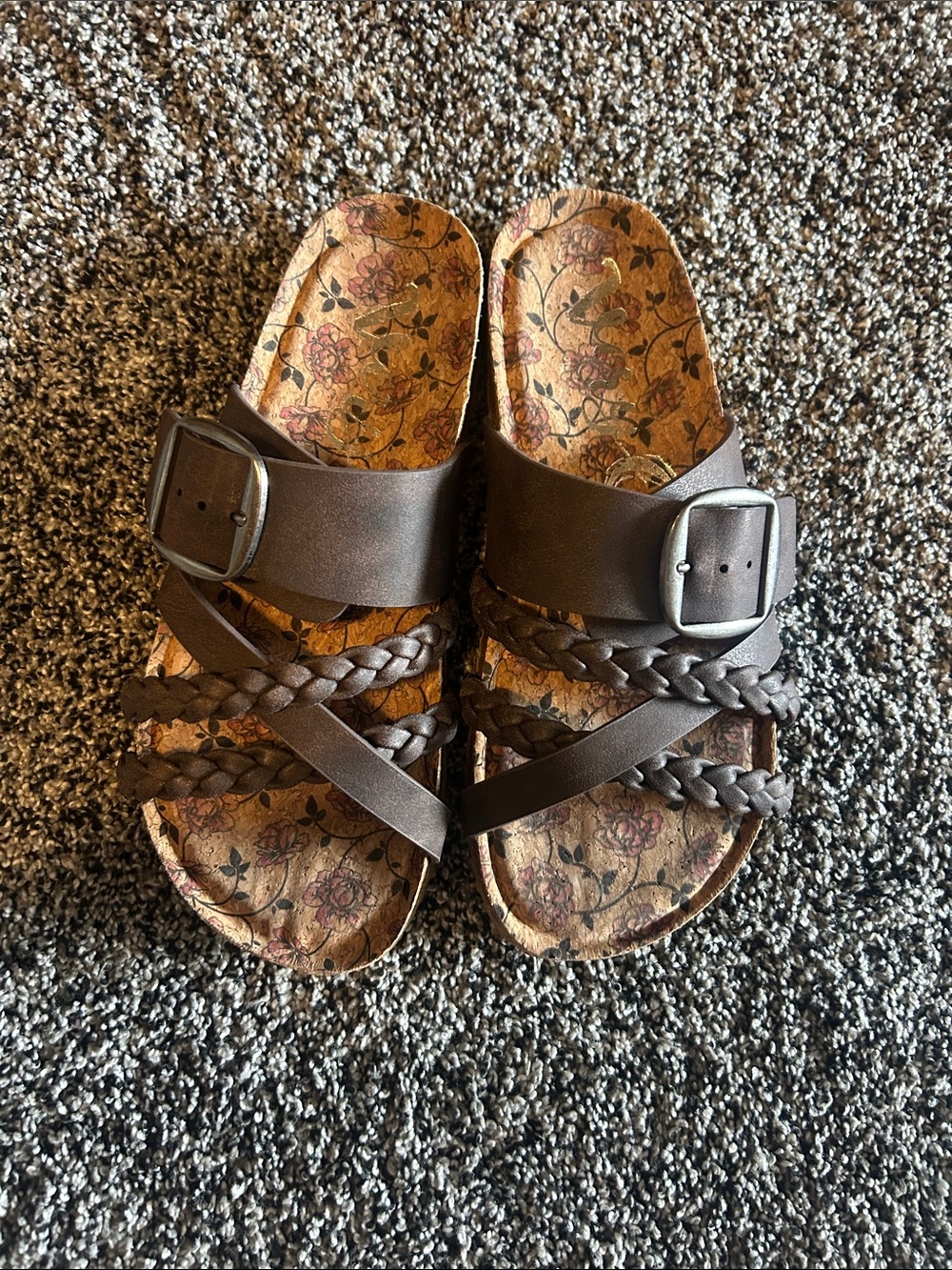 Very G Brown Braided Strap Floral Insole Sandals